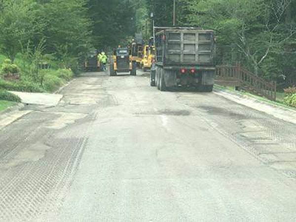 2020 PAVING PROJECT IS UNDERWAY! As promised earlier, Leeds has received the Department of Agriculture funding we applied for. This program provides ultra