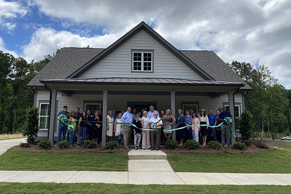 Master-planned Community Opens in Leeds | The Grand Opening of Leeds’ newest community was held August 17, at Grand River | Leeds Alabama
