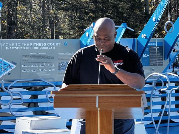 The Leeds Fitness Court® Grand Opening, Ribbon Cutting and Fitness Challenges brought a large crowd this week to celebrate the new outdoor